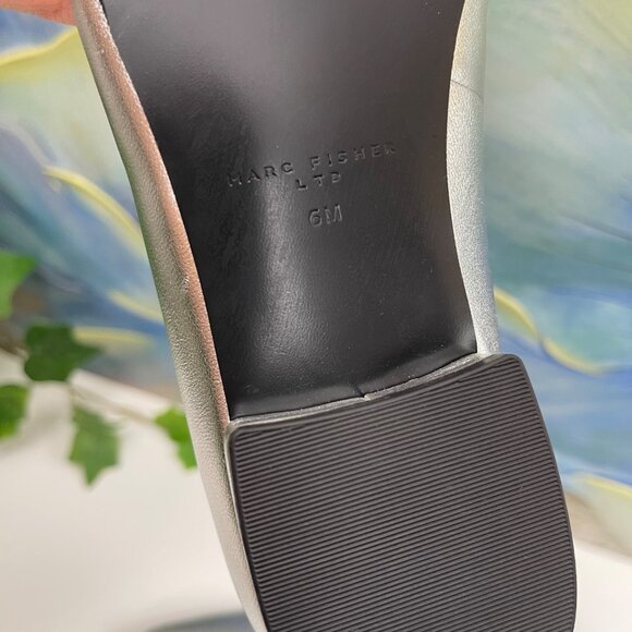 Marc Fisher Women's Gunner Pointy Toe Slip- On Dress Flats in Silver Size 6 - Picture 9 of 10